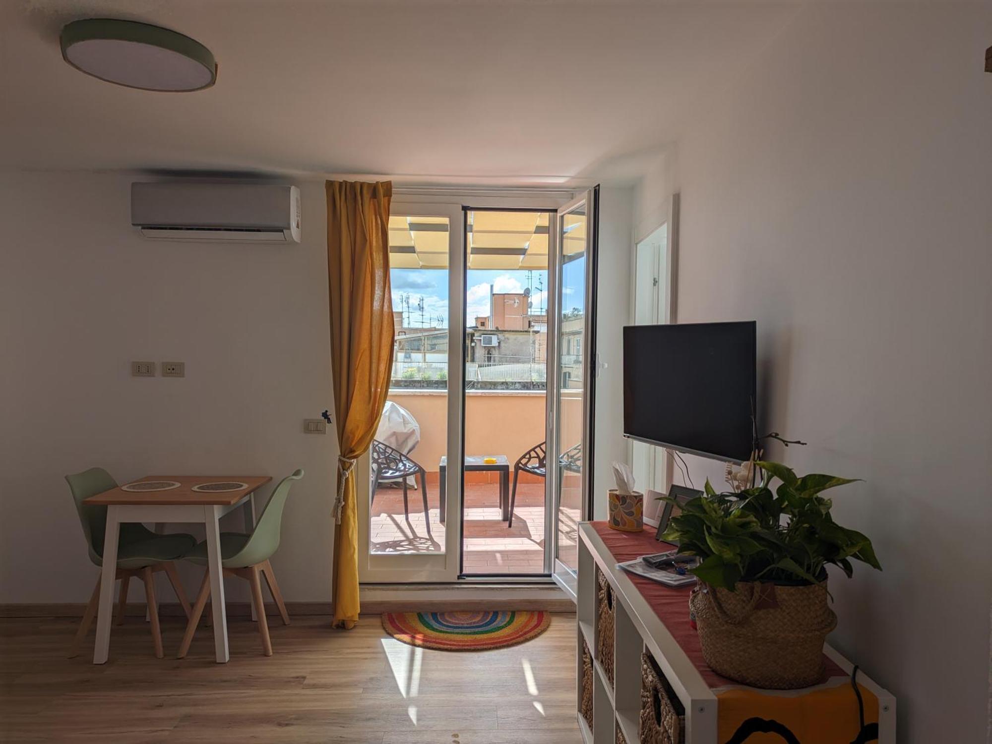 Casetta Sole, Superattico Con Terrazzo Vicino San Pietro, New Rom Eksteriør billede