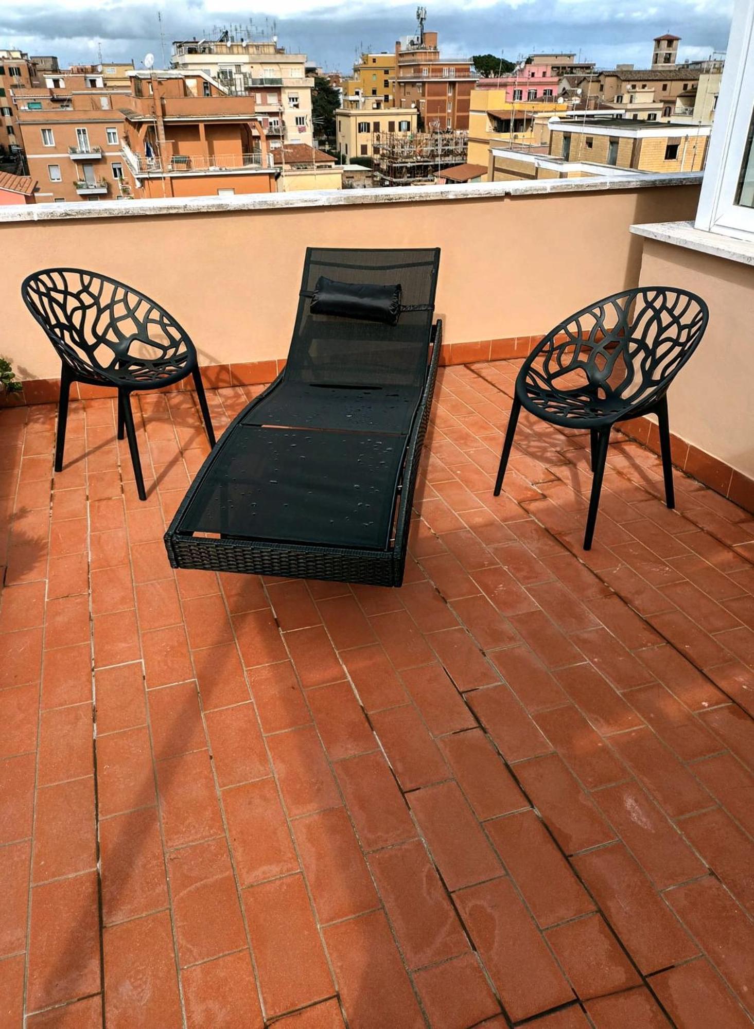 Casetta Sole, Superattico Con Terrazzo Vicino San Pietro, New Rom Værelse billede
