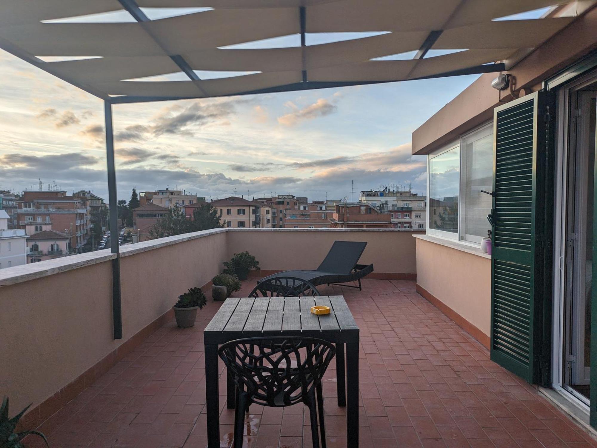 Casetta Sole, Superattico Con Terrazzo Vicino San Pietro, New Rom Eksteriør billede